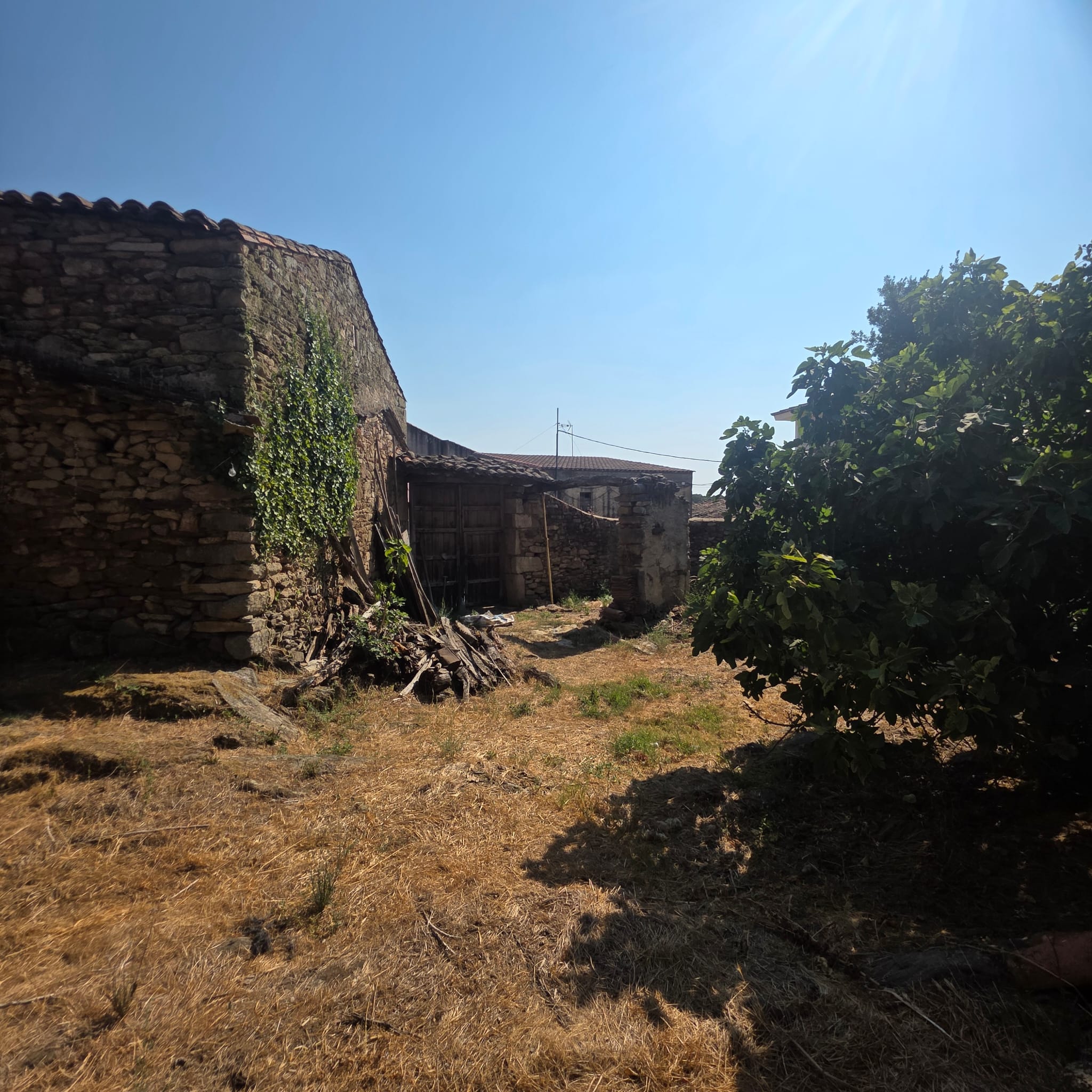 Casa rural con encanto a rehabilitar.
